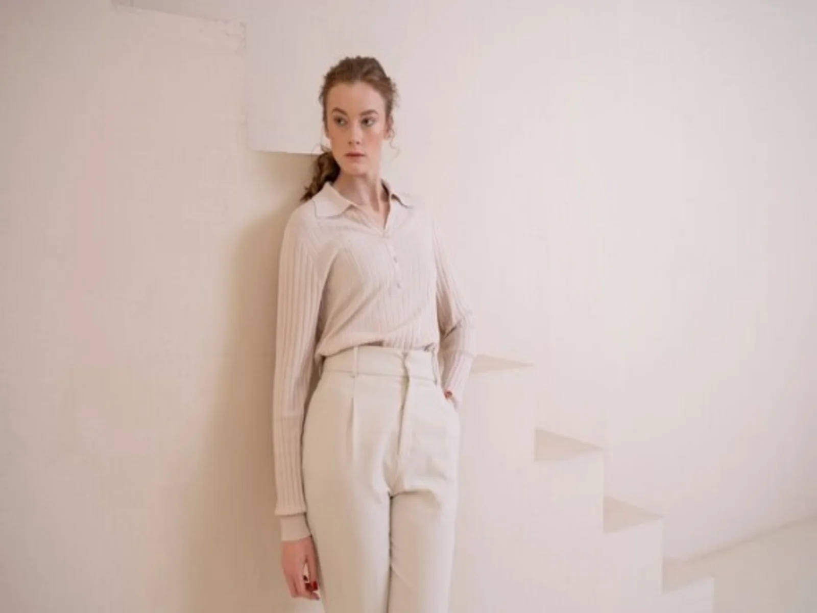 Minimalist Fashion, Sederhana dan Timeless, Yuk Intip Contoh Look-nya!
