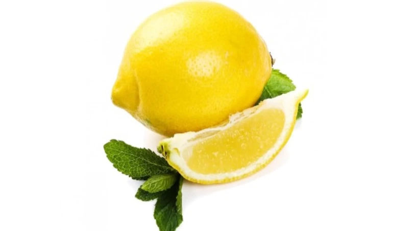 Manfaat Ajaib Lemon untuk Kulit Glowing Alami, Wajib Coba!
