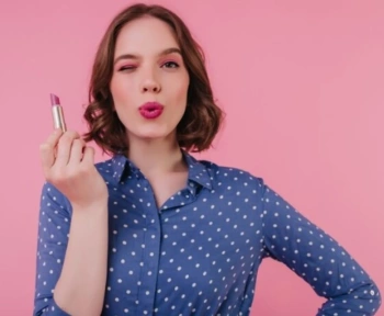 Pilih Warna Lipstik, Sesuaikan dengan Warna Kulitmu!